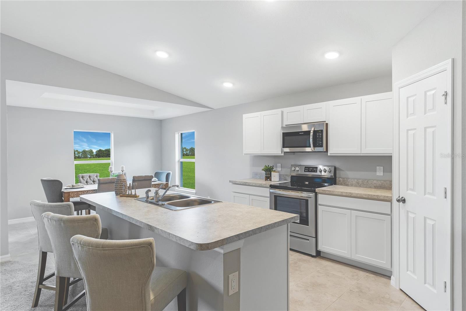 Image 7 of 14 For 11098 Magdalena Avenue