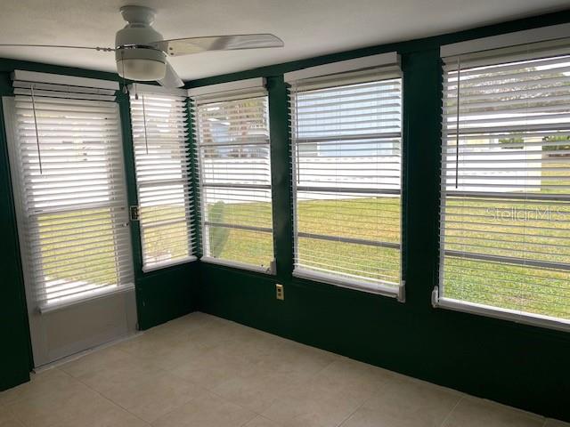 Image 11 of 15 For 5903 Tidewood Avenue 1