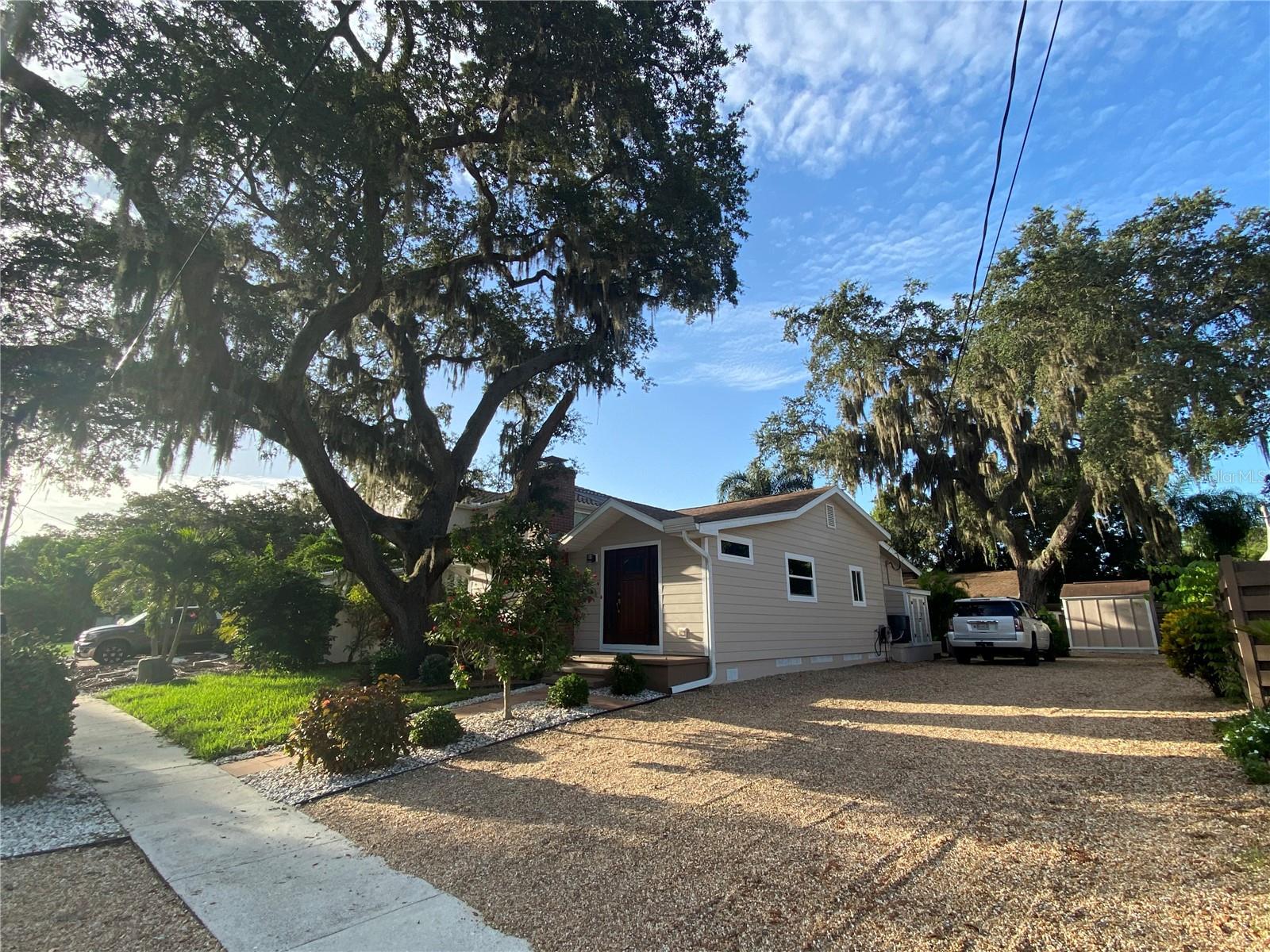 Image 4 of 17 For 1832 Worrington Street