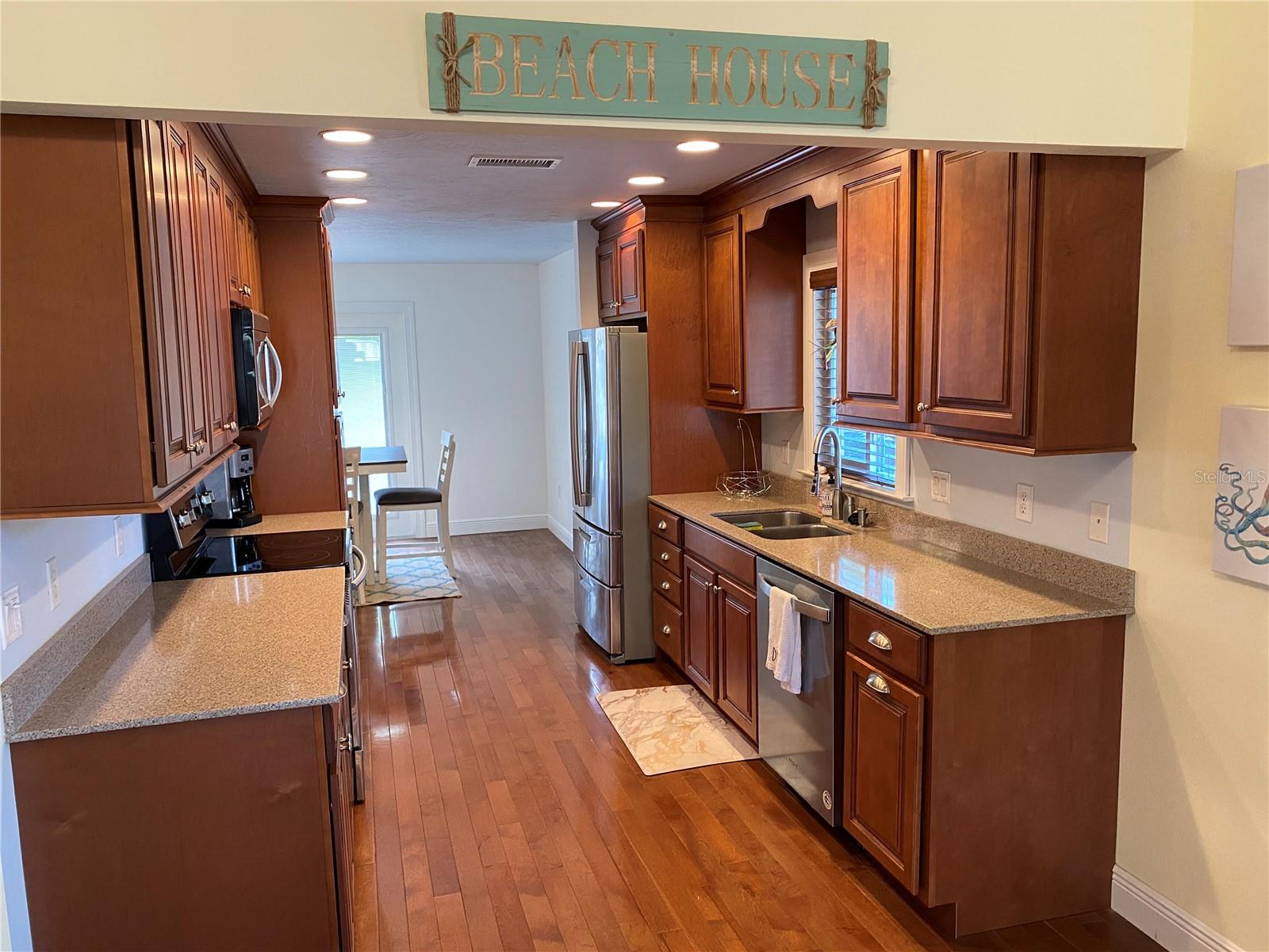 Image 5 of 17 For 1832 Worrington Street