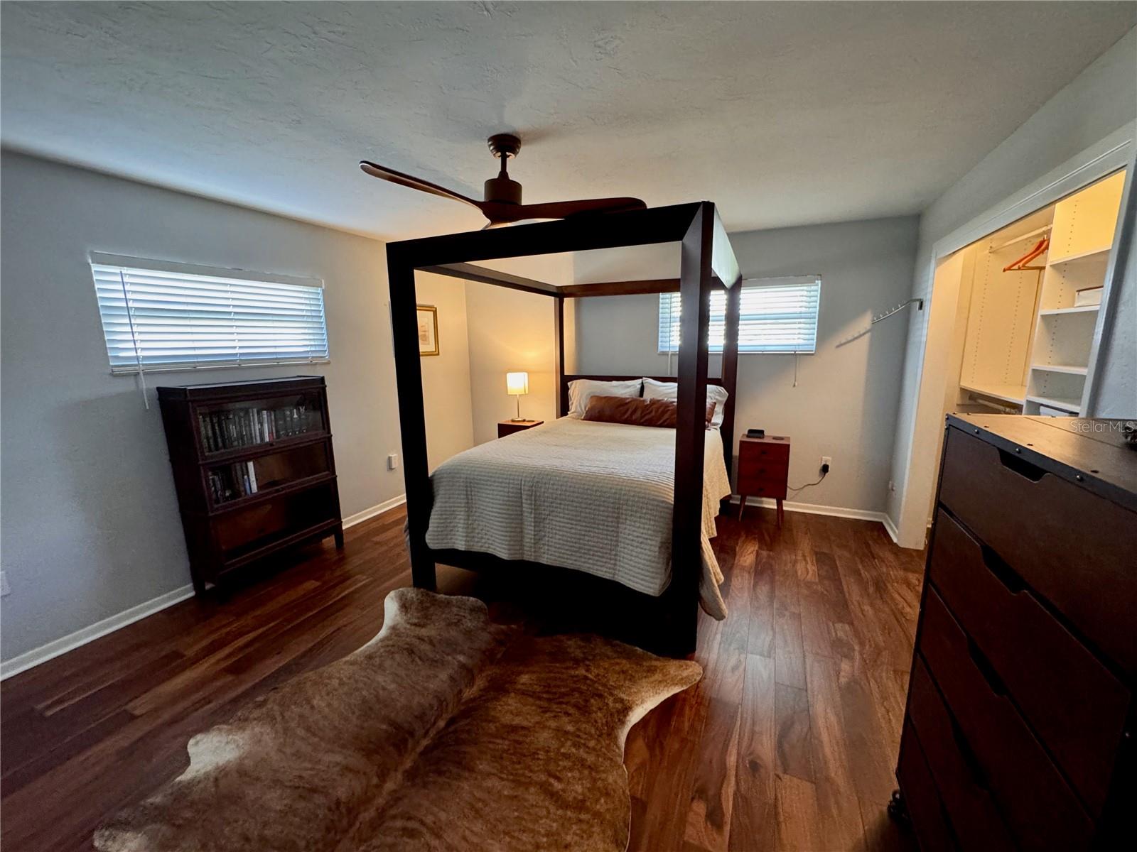 Image 26 of 38 For 2207 51st Street W