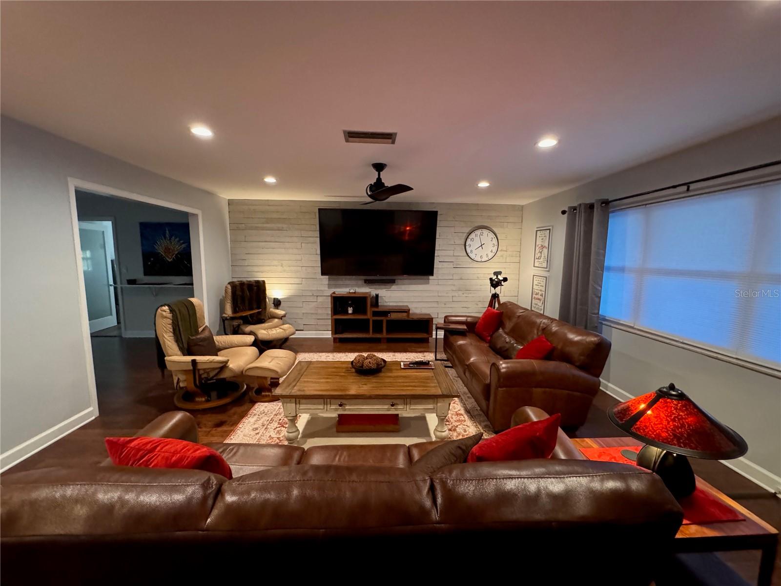 Image 5 of 38 For 2207 51st Street W
