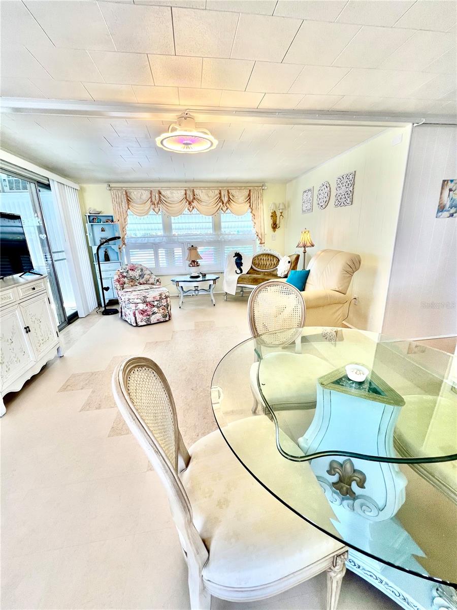 Image 4 of 15 For 132 Park Drive