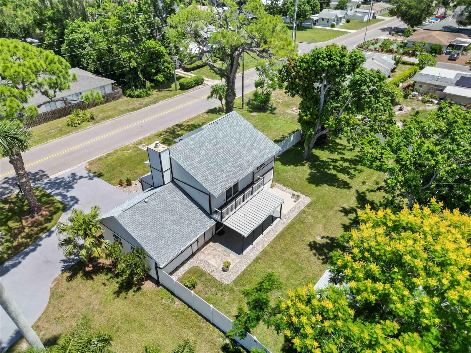 Image 58 of 67 For 2707 17th Avenue W