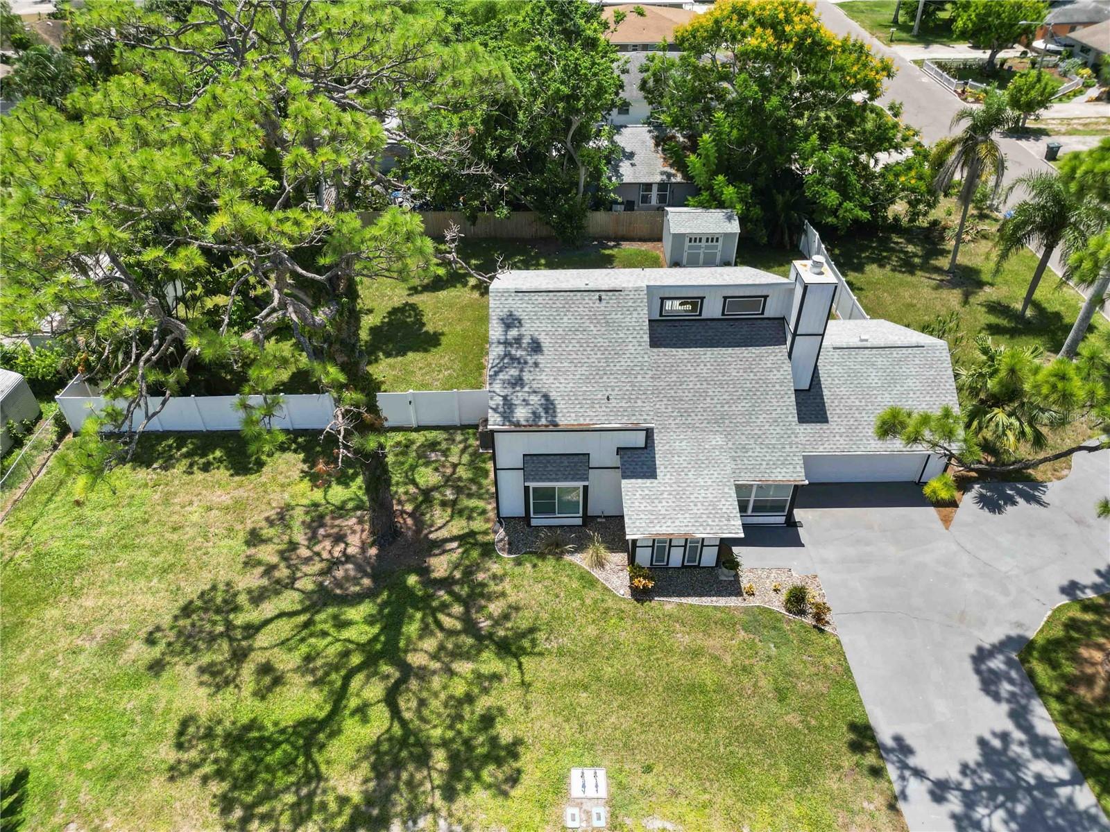Image 62 of 67 For 2707 17th Avenue W