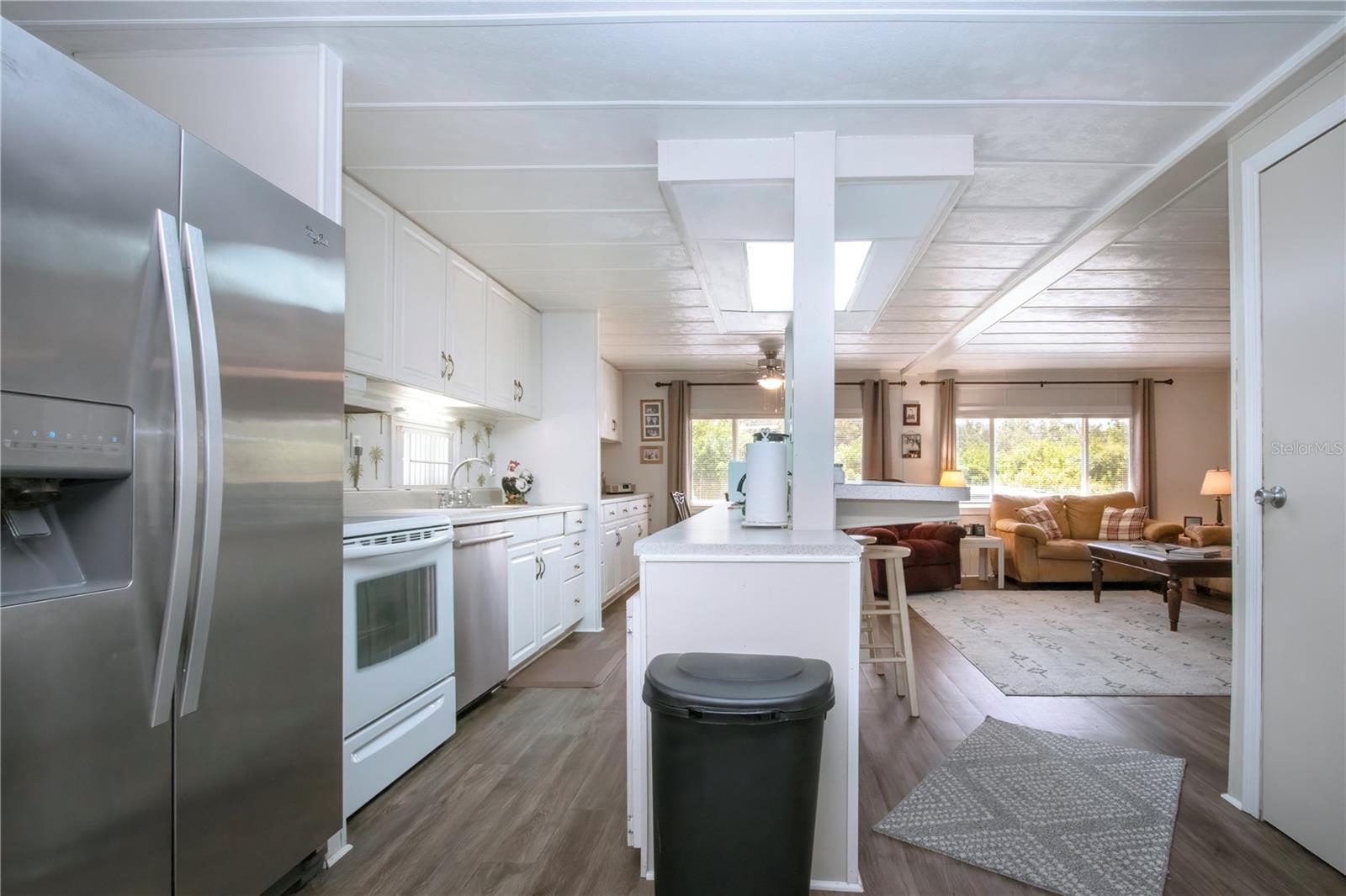 Image 16 of 54 For 420 49th Street E 176