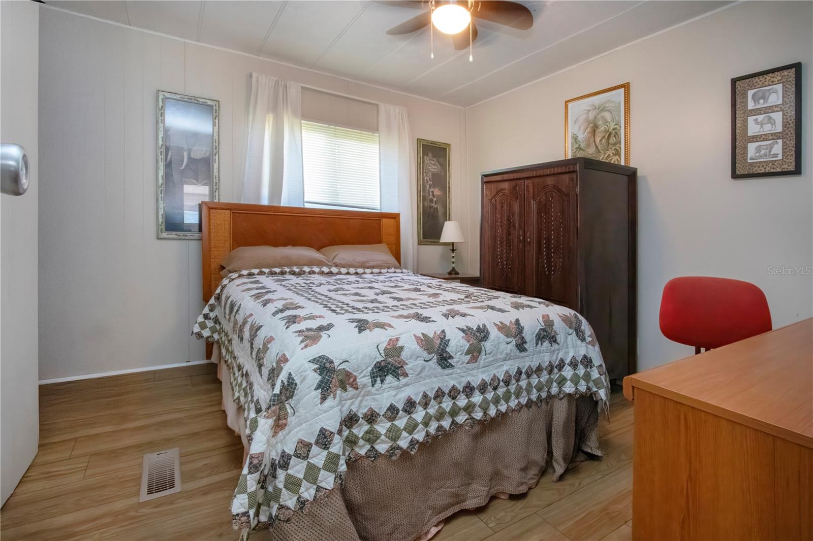 Image 37 of 54 For 420 49th Street E 176