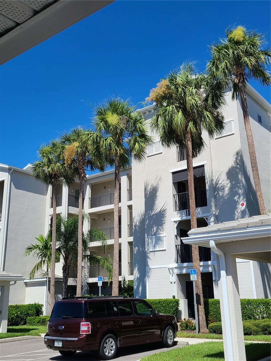 Details for 1010 Tidewater Shores Loop 201, BRADENTON, FL 34208