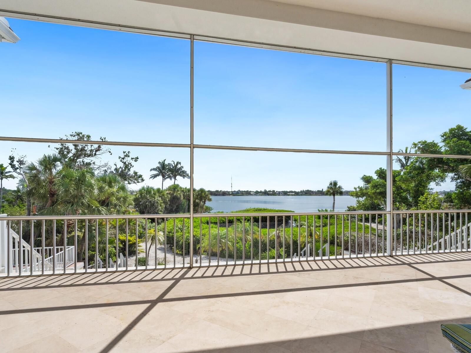 Image 41 of 60 For 1822 Casey Key Road