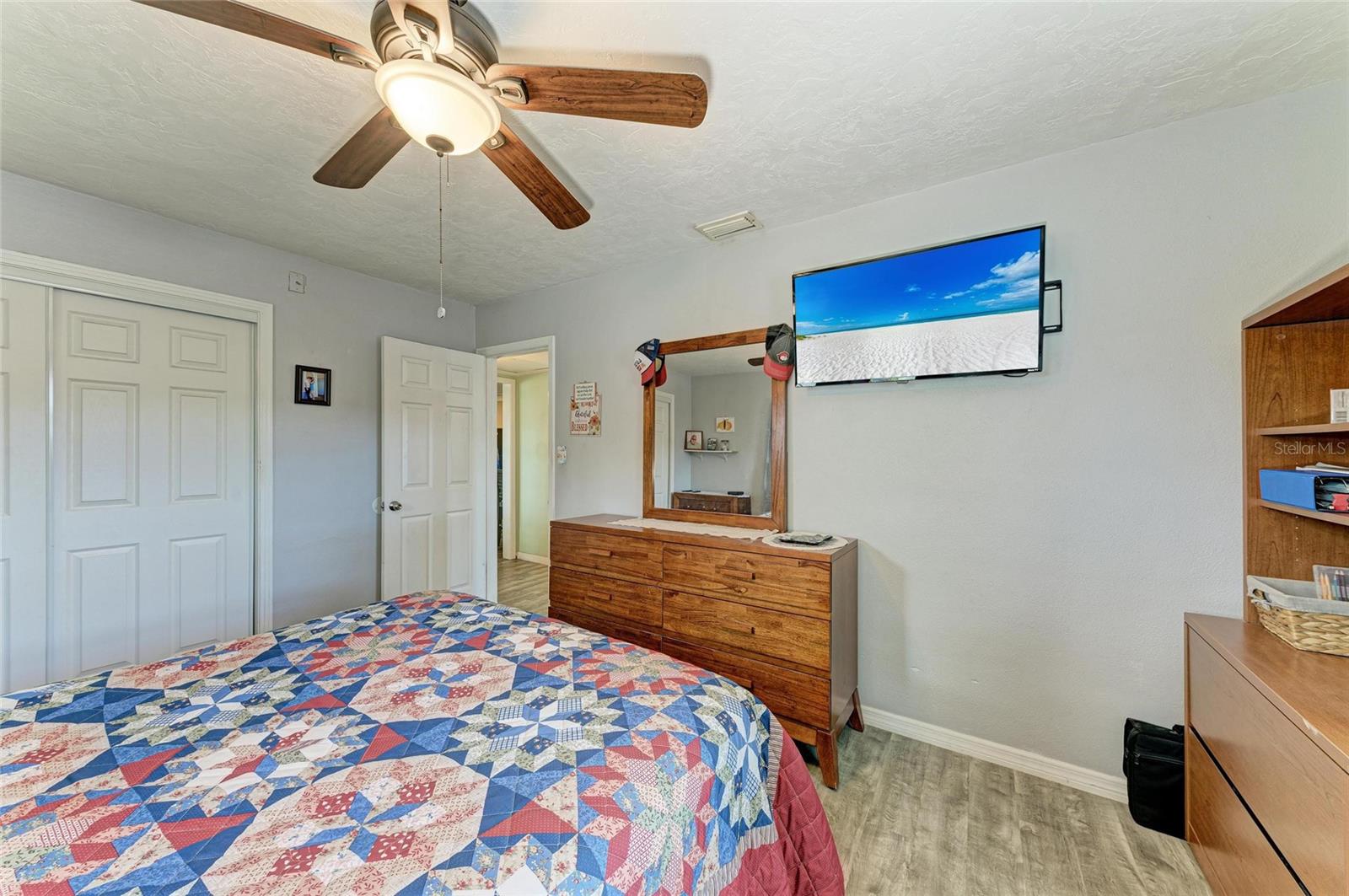 Image 18 of 33 For 1611 15th Avenue W