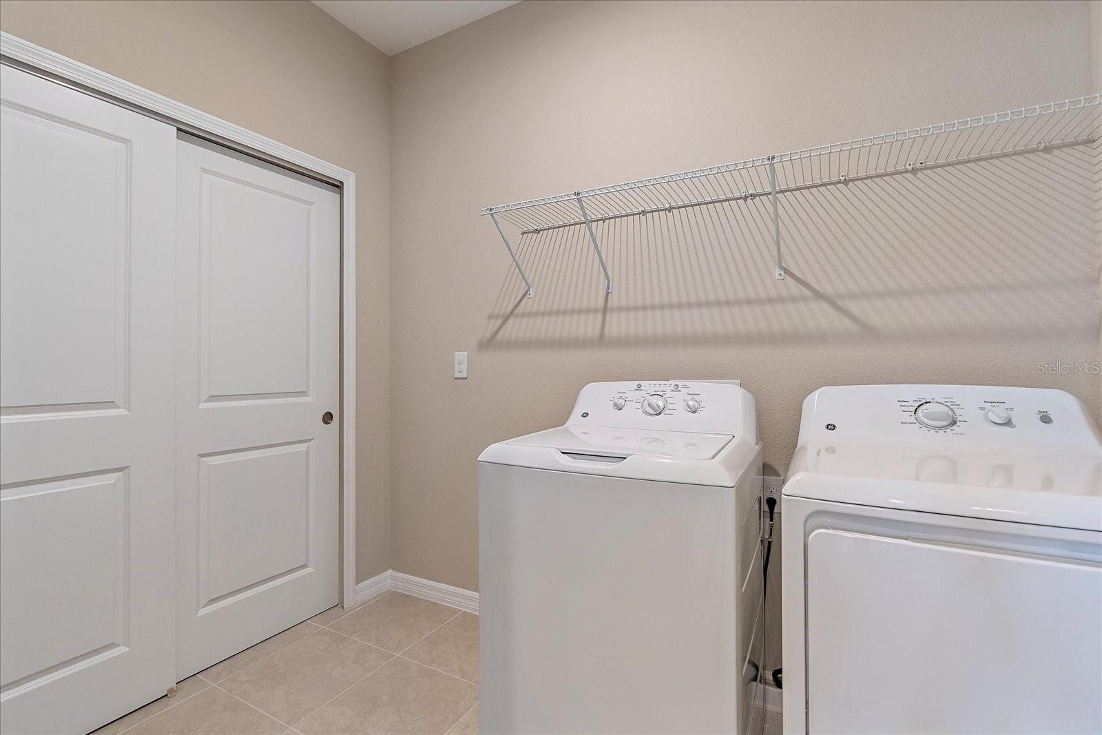 Image 18 of 42 For 12410 Osorio Court 201