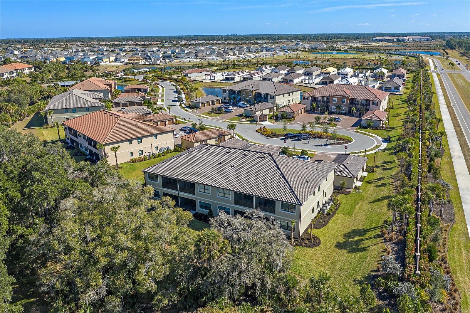 Image 34 of 42 For 12410 Osorio Court 201