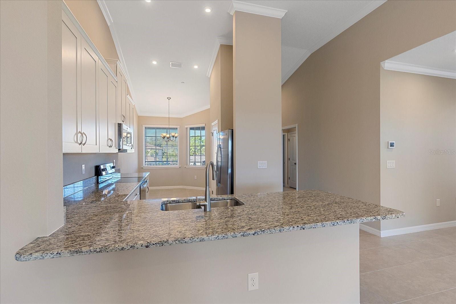 Image 7 of 42 For 12410 Osorio Court 201