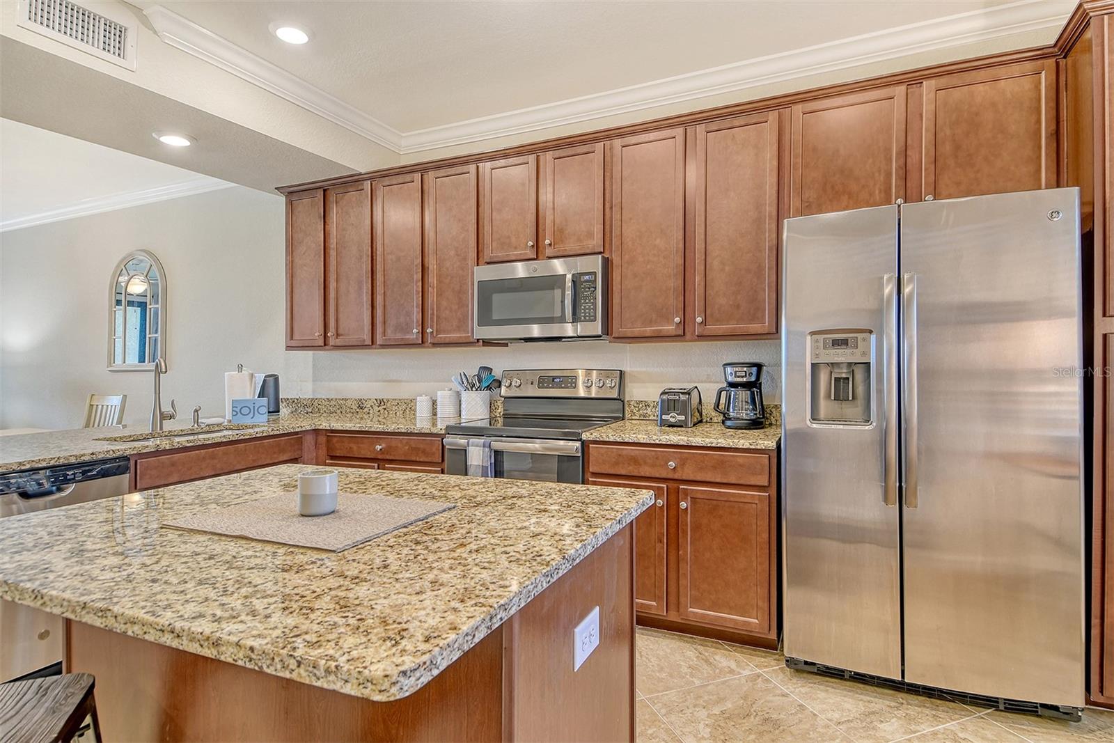 Image 19 of 67 For 17006 Vardon Terrace 305