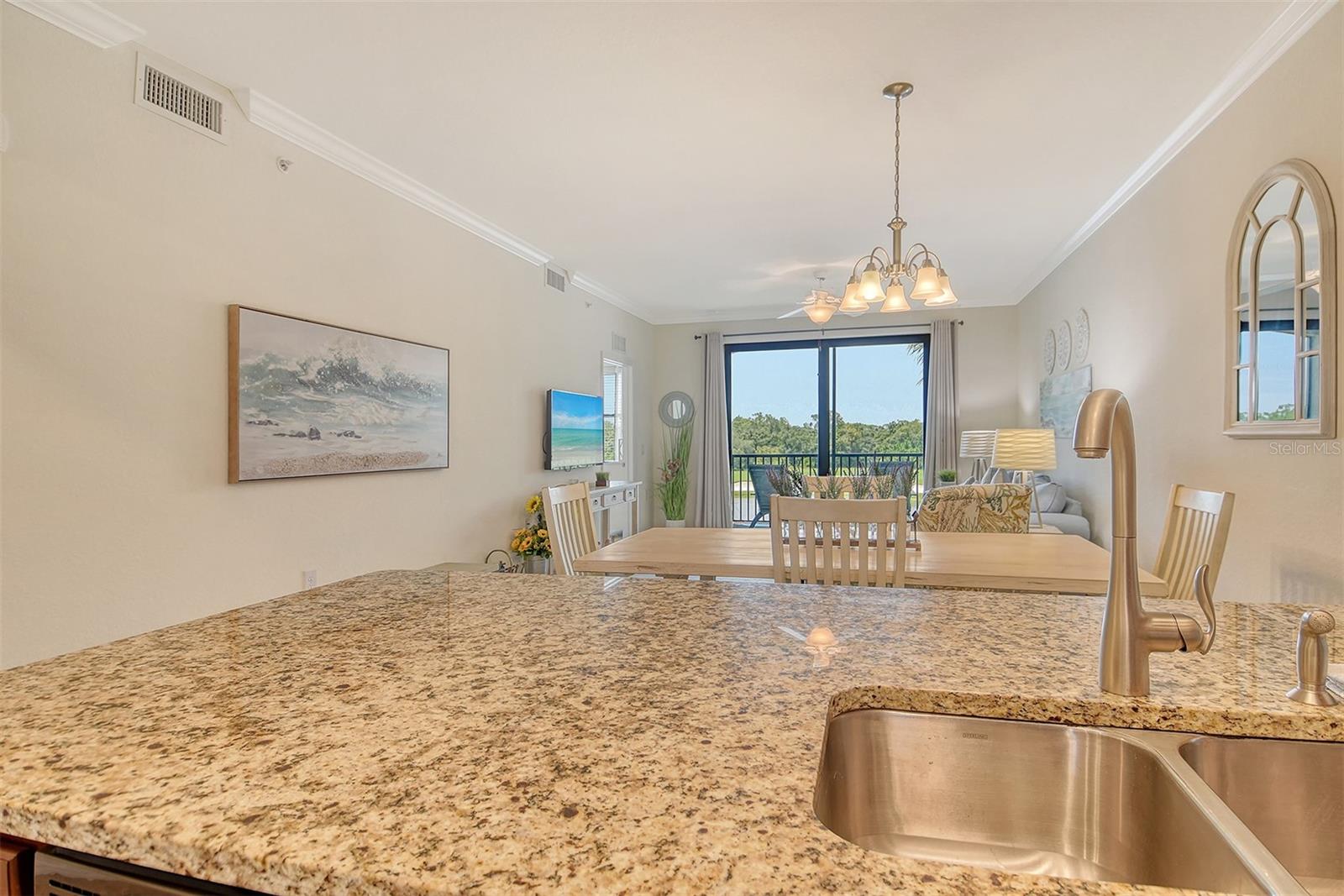 Image 20 of 67 For 17006 Vardon Terrace 305