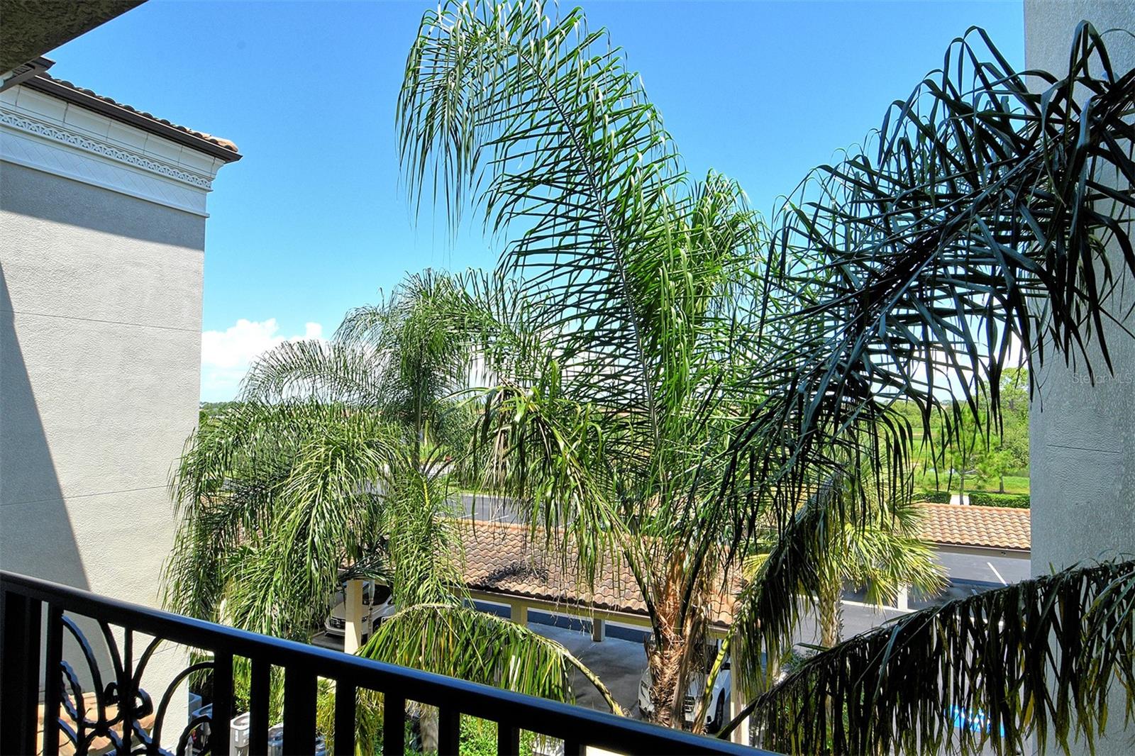 Image 33 of 67 For 17006 Vardon Terrace 305