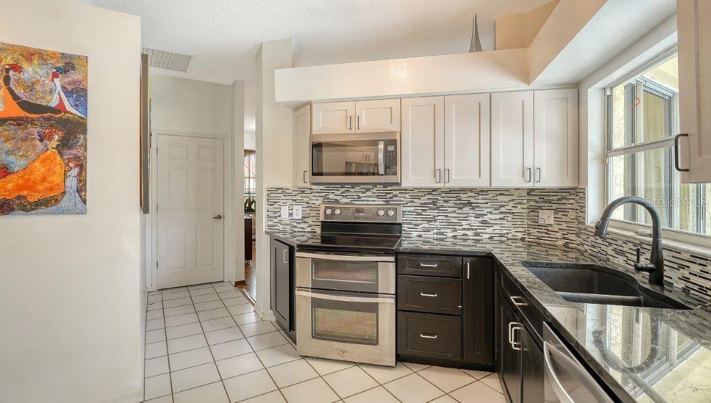 Image 15 of 50 For 7207 38th Court E