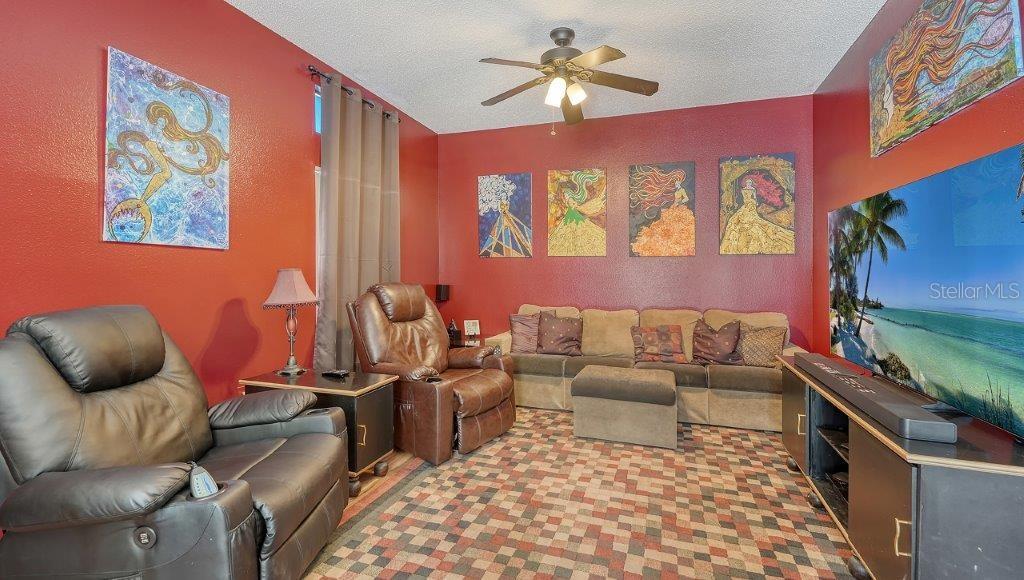 Image 18 of 50 For 7207 38th Court E