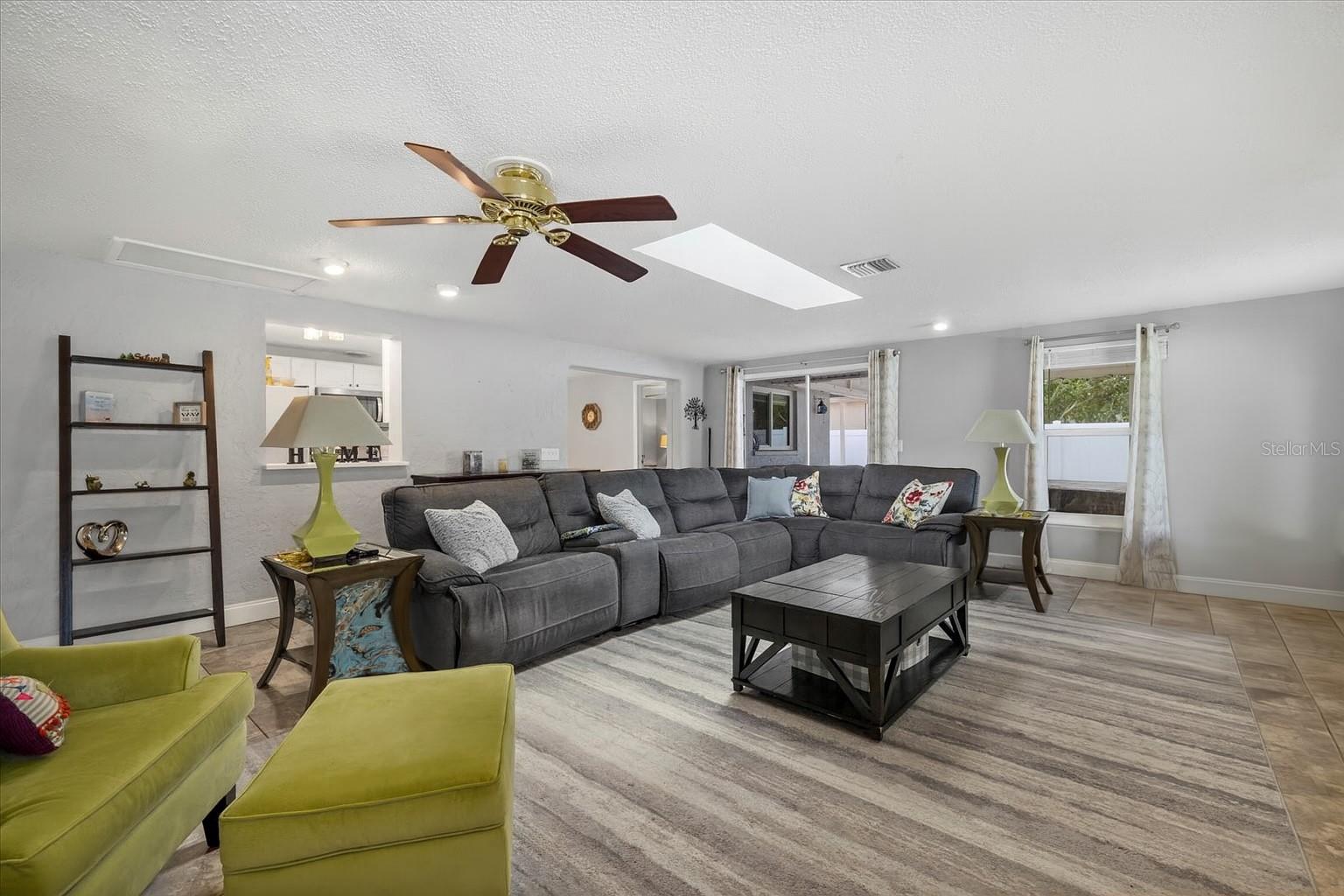 Image 12 of 34 For 3656 Clematis Road