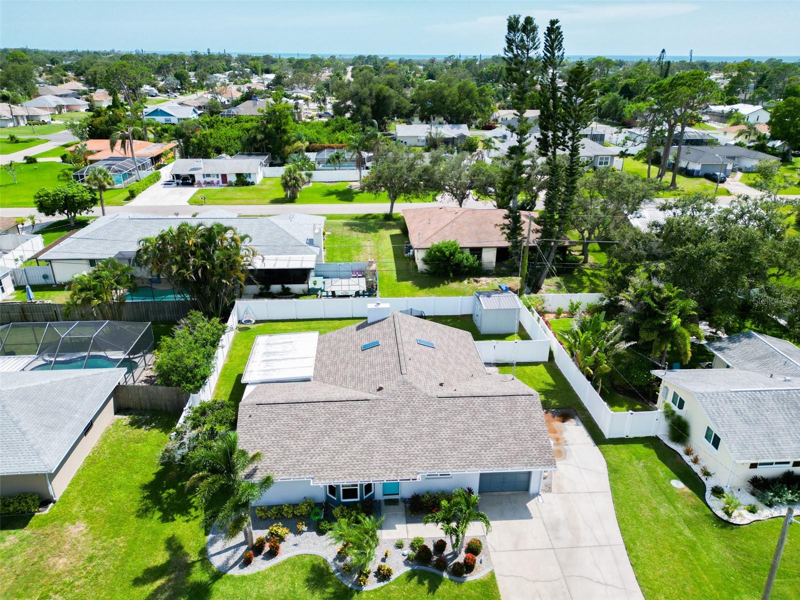 Image 27 of 34 For 3656 Clematis Road