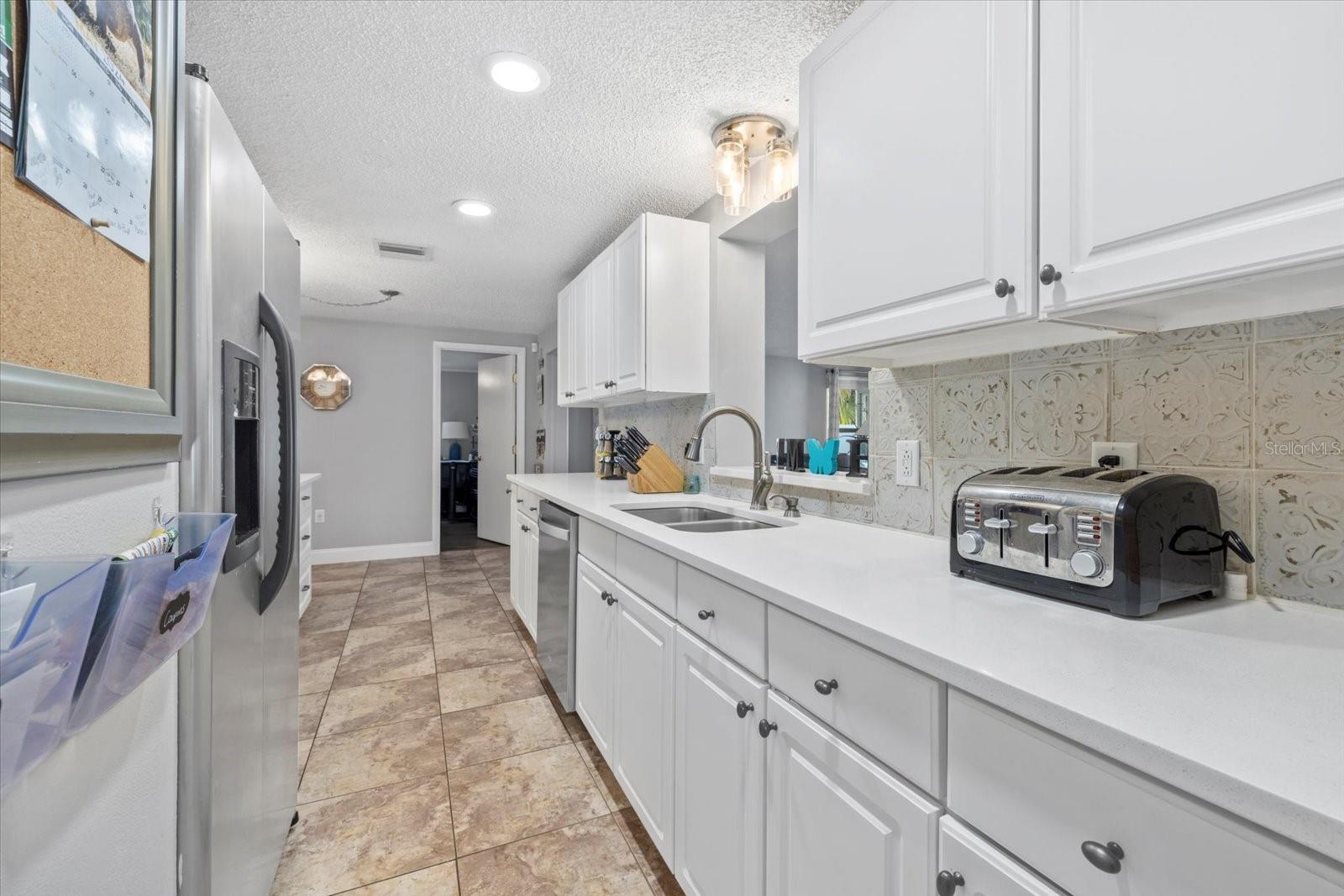 Image 7 of 34 For 3656 Clematis Road