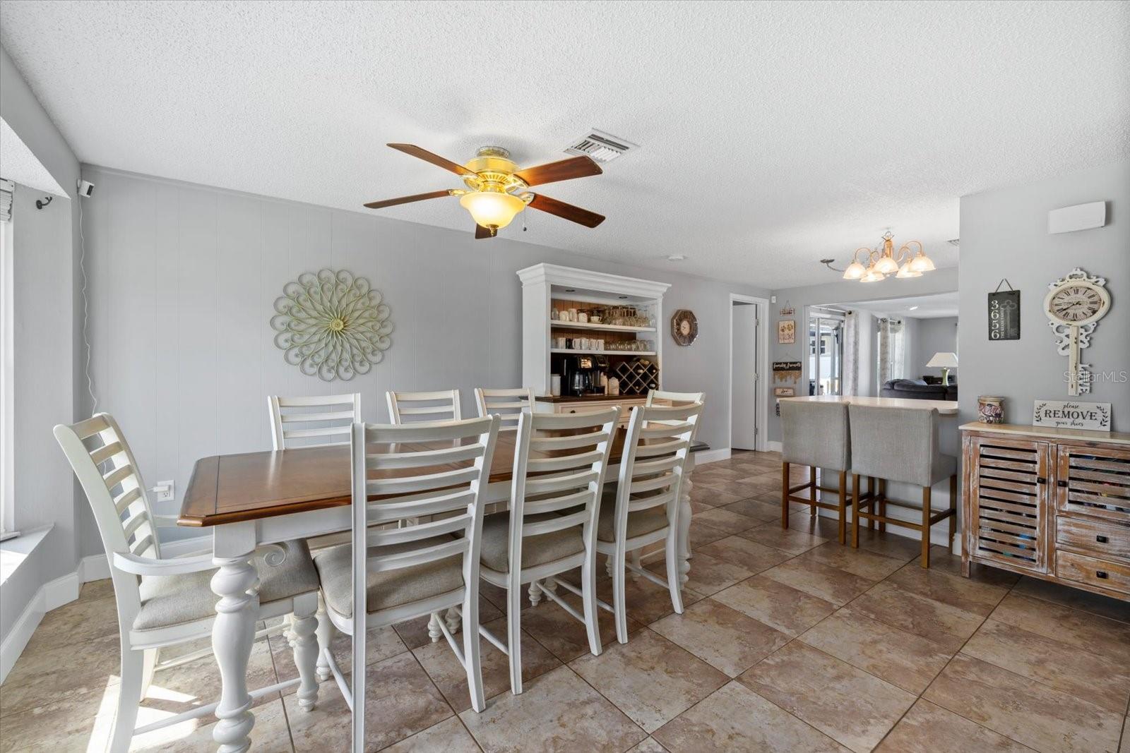 Image 8 of 34 For 3656 Clematis Road