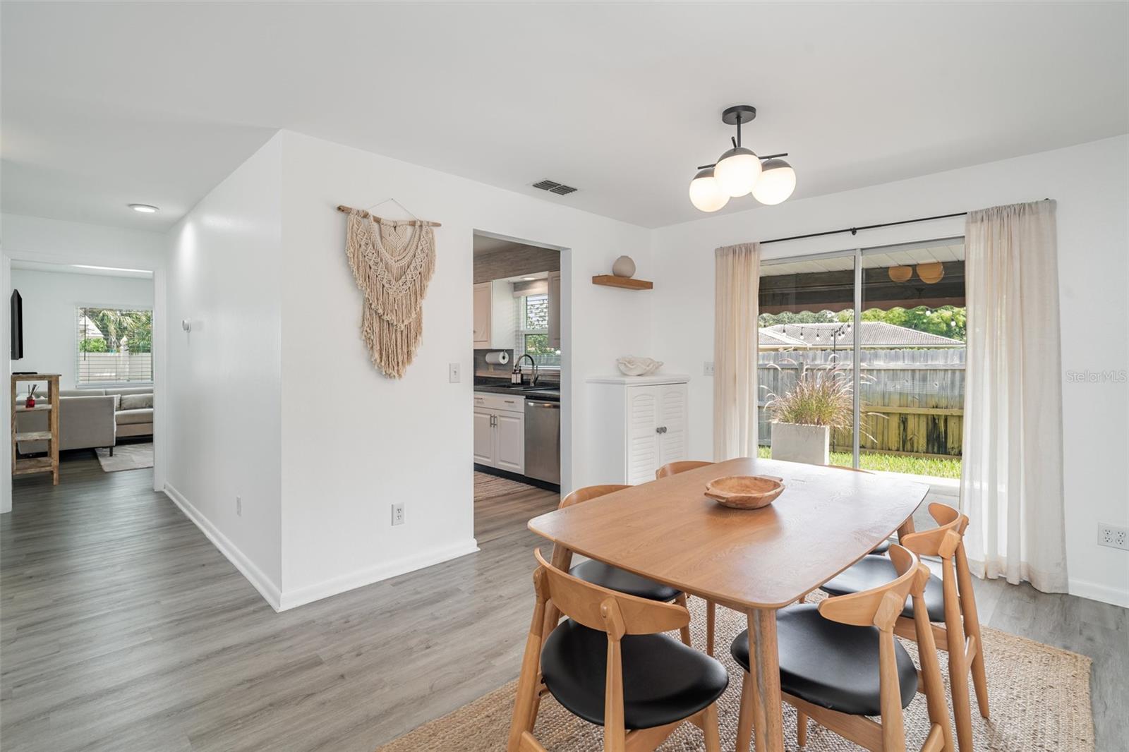 Image 10 of 25 For 503 Casas Bonitas Place