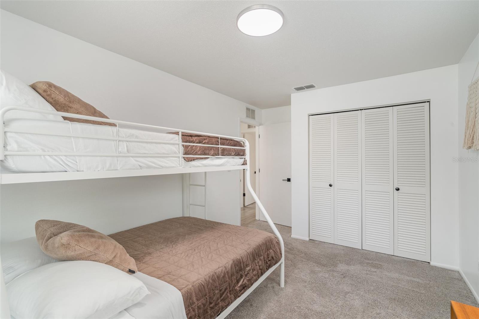 Image 17 of 25 For 503 Casas Bonitas Place