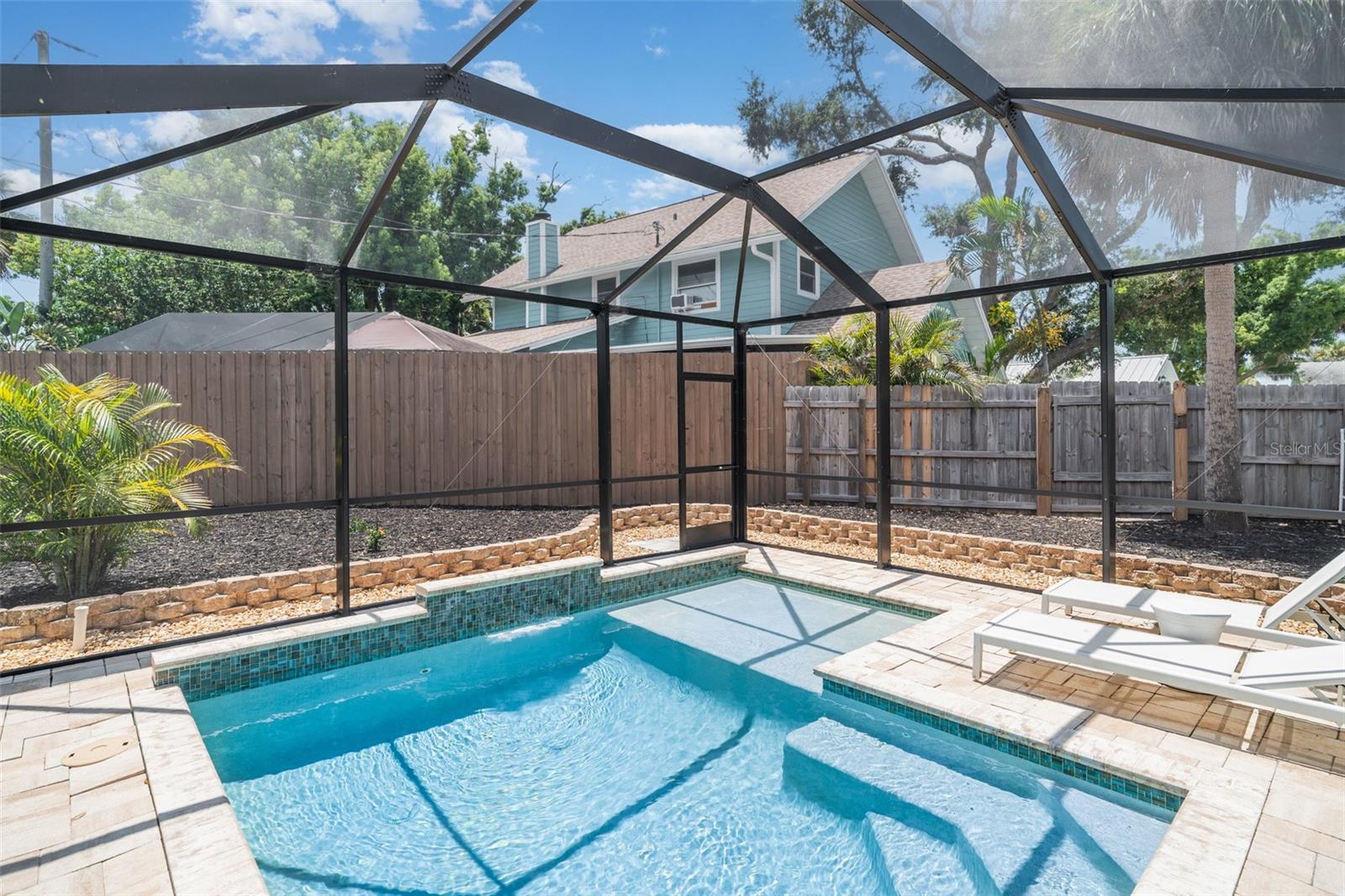 Image 22 of 25 For 503 Casas Bonitas Place