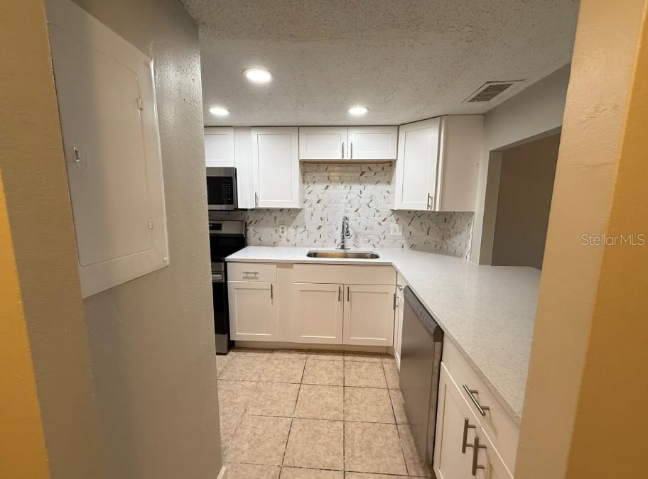 Image 6 of 16 For 3700 Osprey Avenue 204