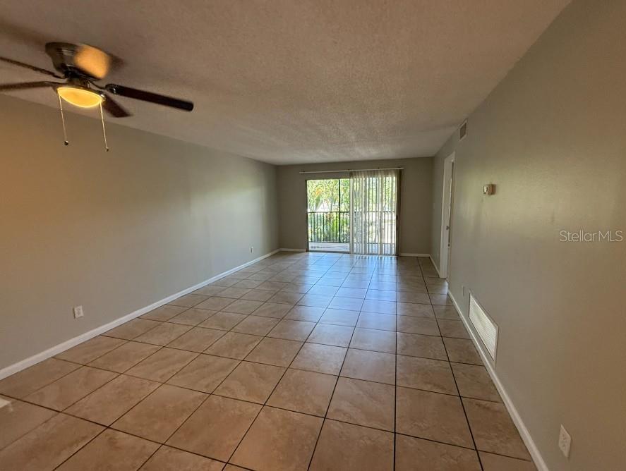Image 7 of 16 For 3700 Osprey Avenue 204