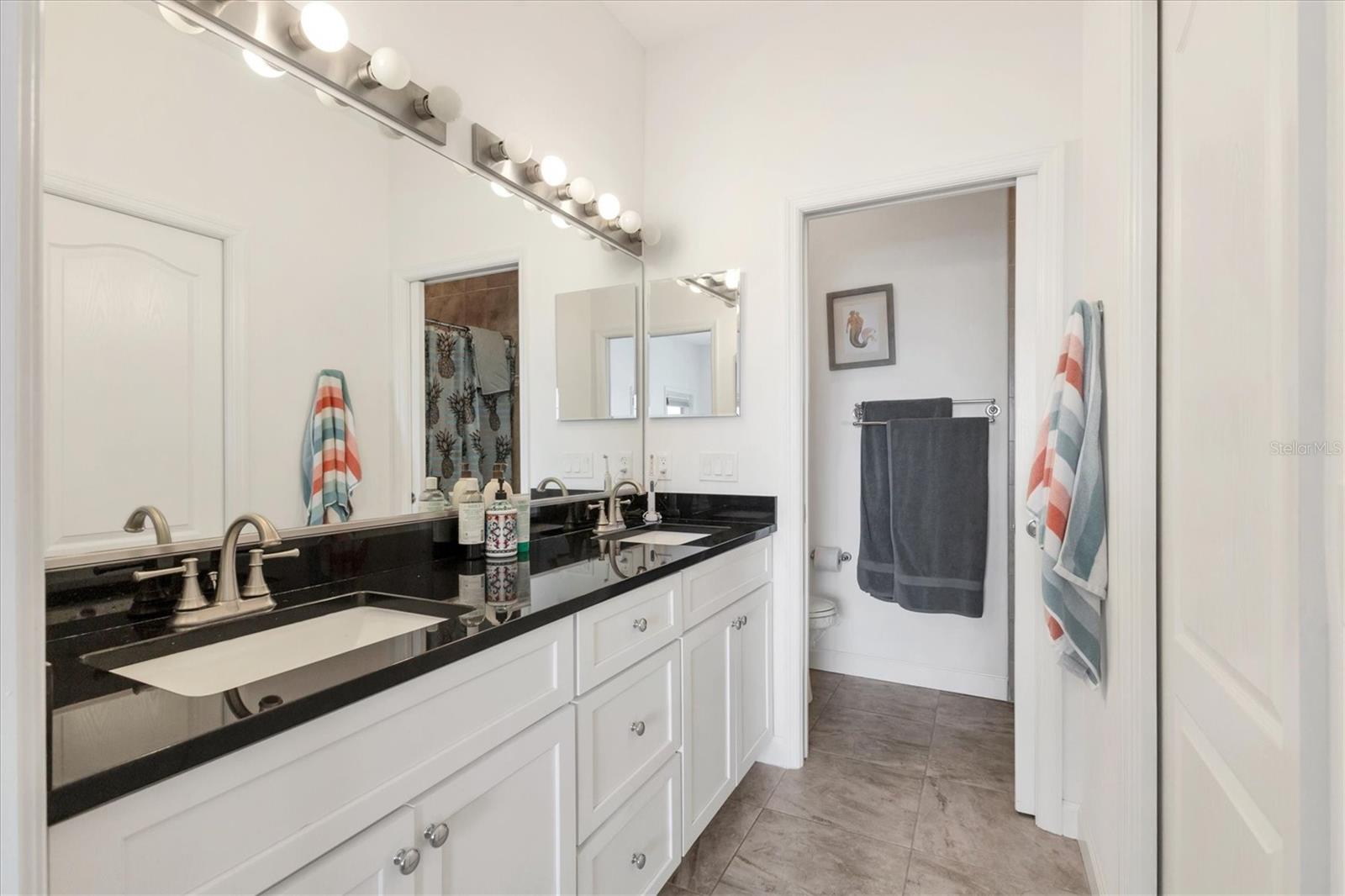 Image 18 of 35 For 6632 7th Avenue Circle W 6632