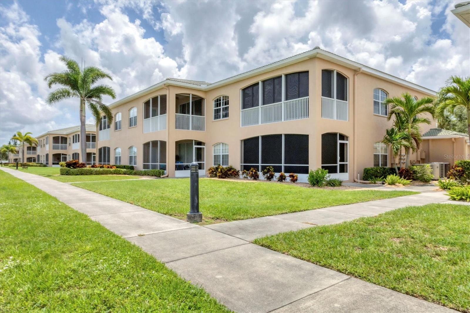 Image 33 of 35 For 6632 7th Avenue Circle W 6632