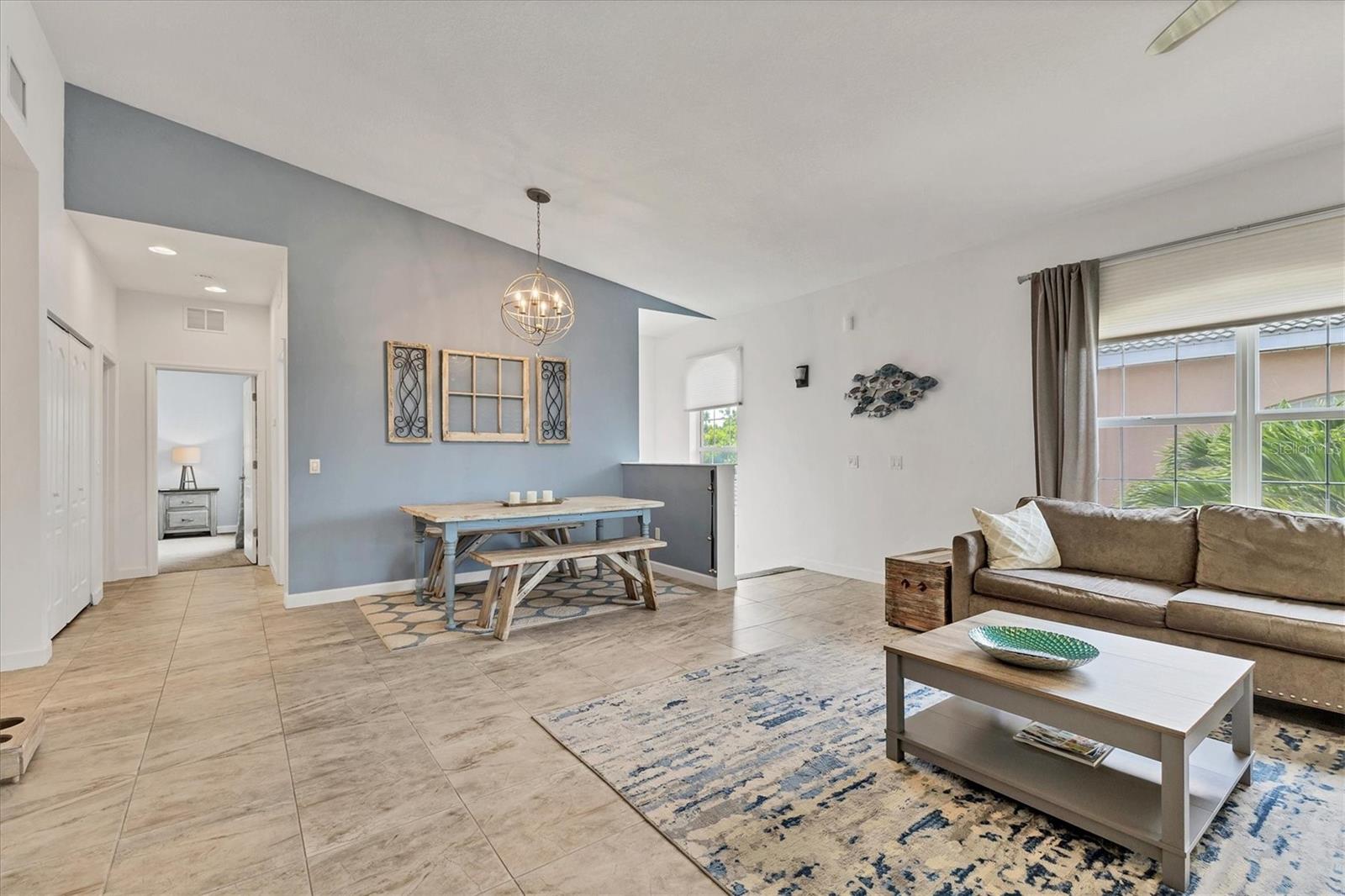 Image 8 of 35 For 6632 7th Avenue Circle W 6632