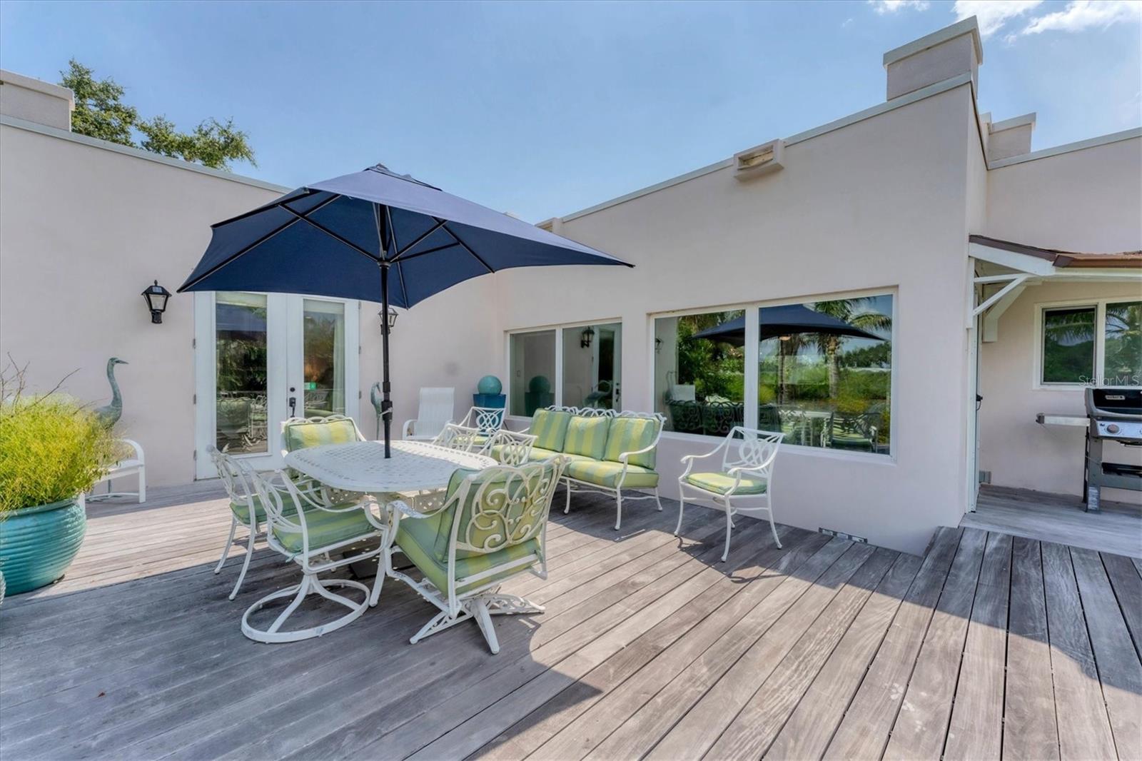 Image 47 of 60 For 5329 Palos Verdes Drive