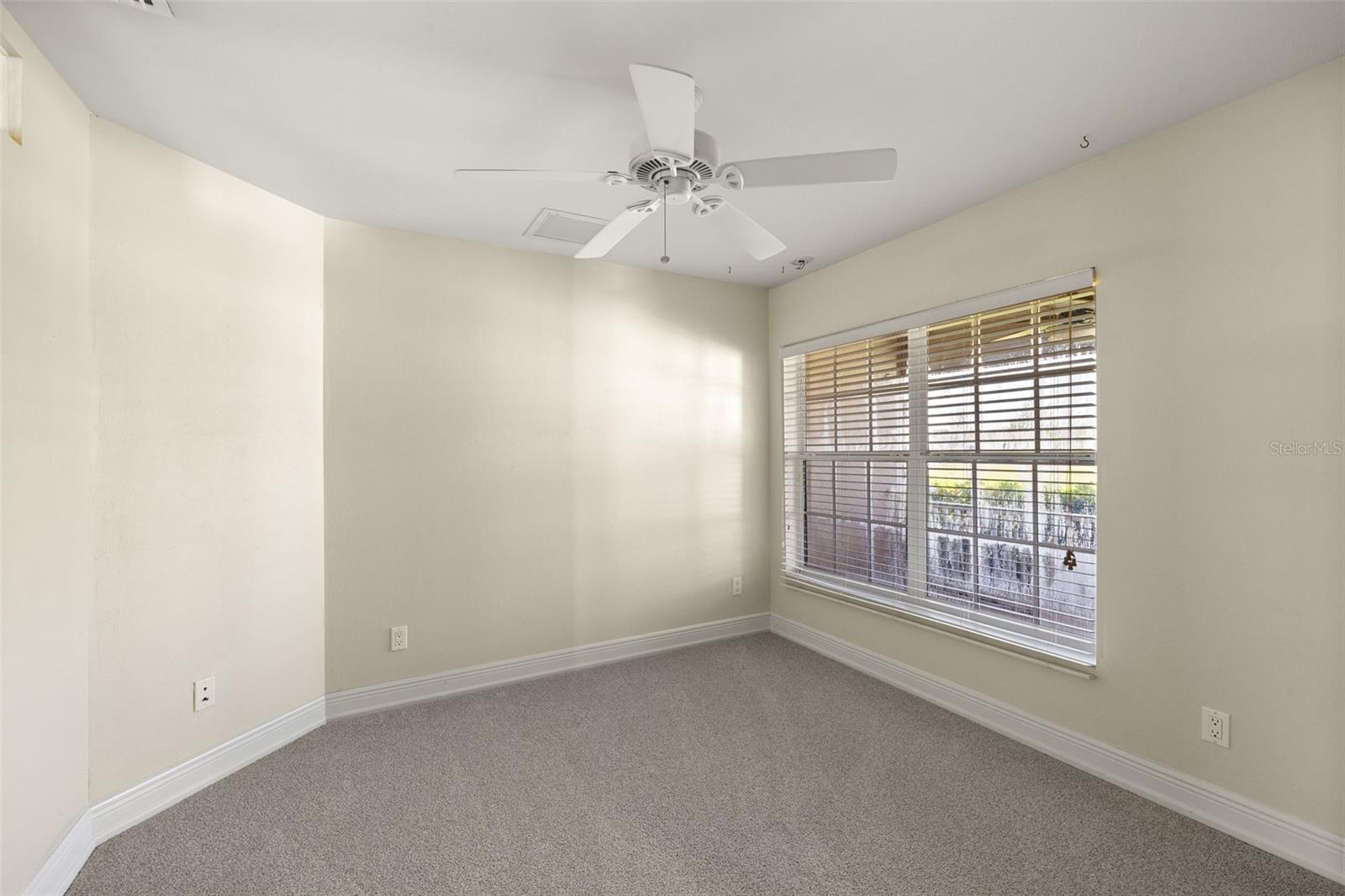 Image 15 of 37 For 2933 25th Terrace