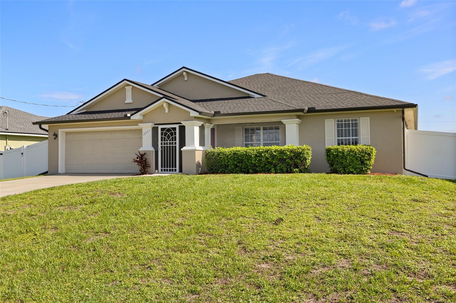 Image 2 of 37 For 2933 25th Terrace