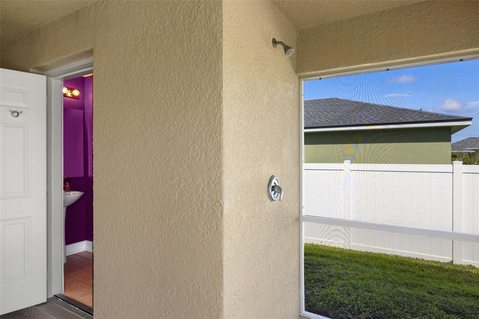 Image 33 of 37 For 2933 25th Terrace