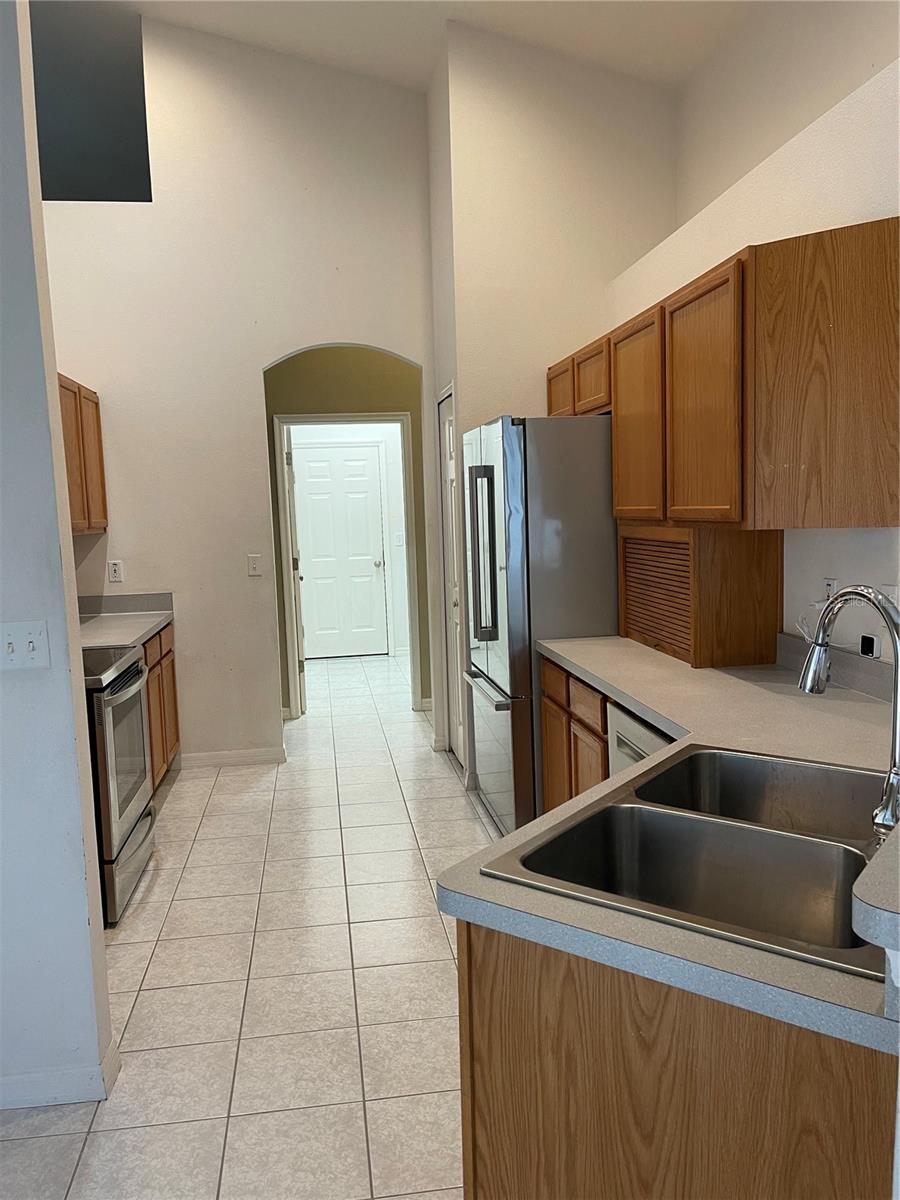 Image 7 of 24 For 1948 Wood Brook Street