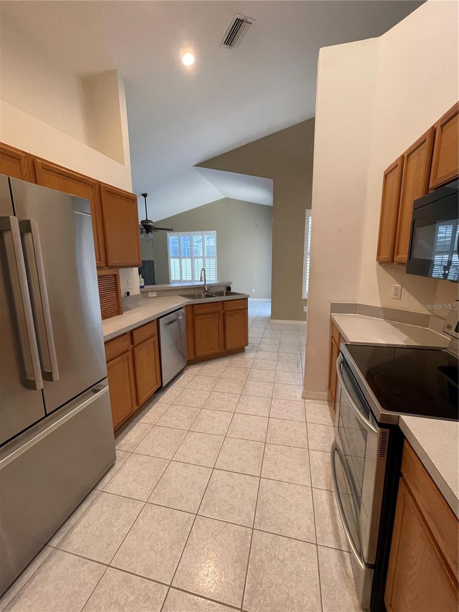 Image 9 of 24 For 1948 Wood Brook Street