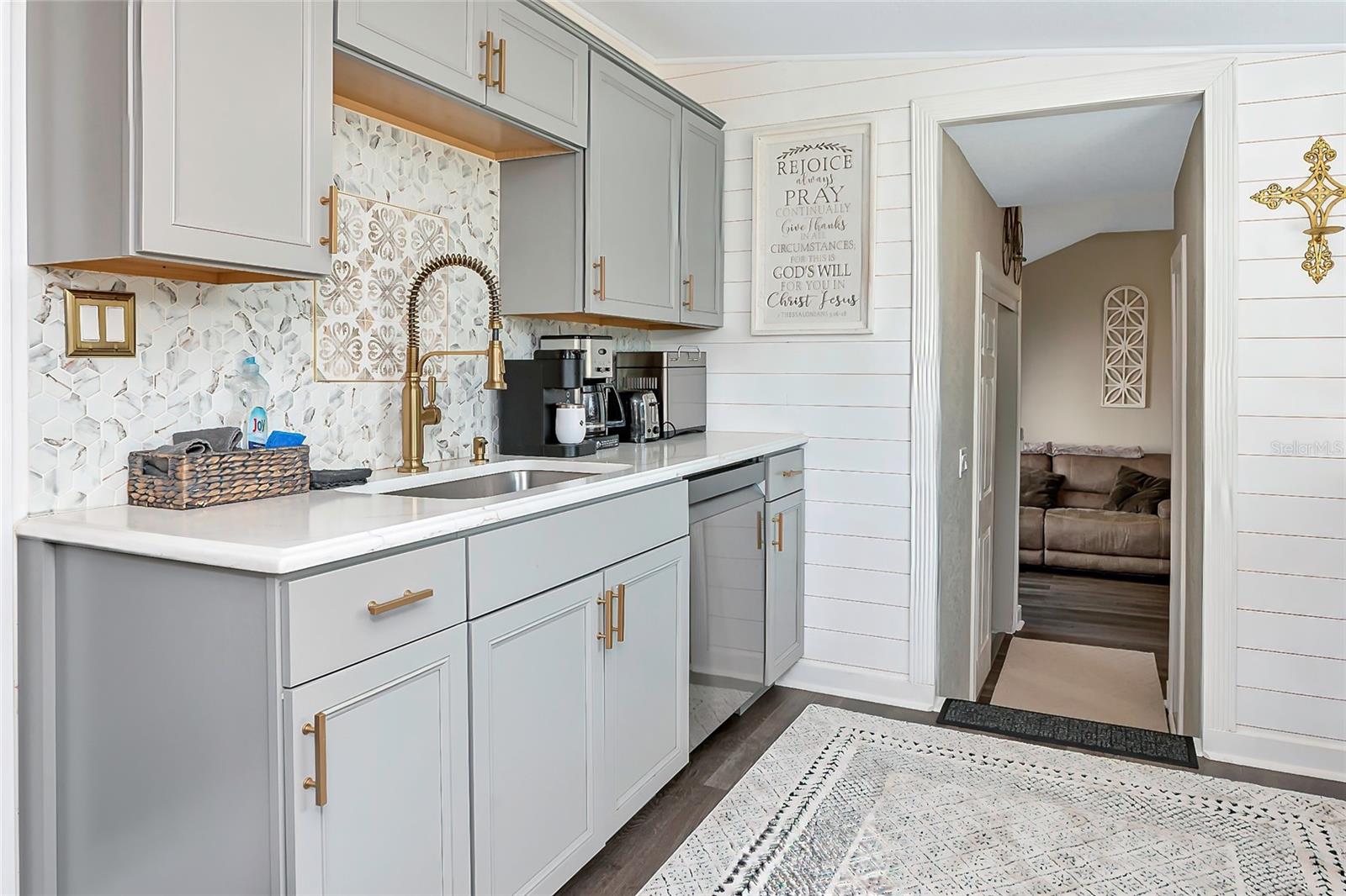 Image 10 of 49 For 10589 Brendle Road