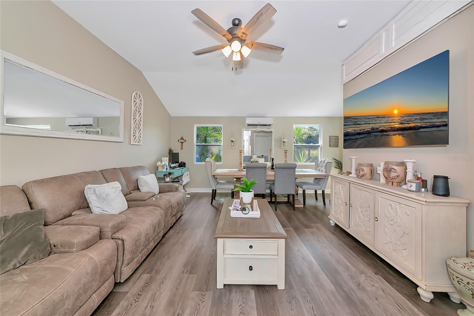 Image 12 of 49 For 10589 Brendle Road