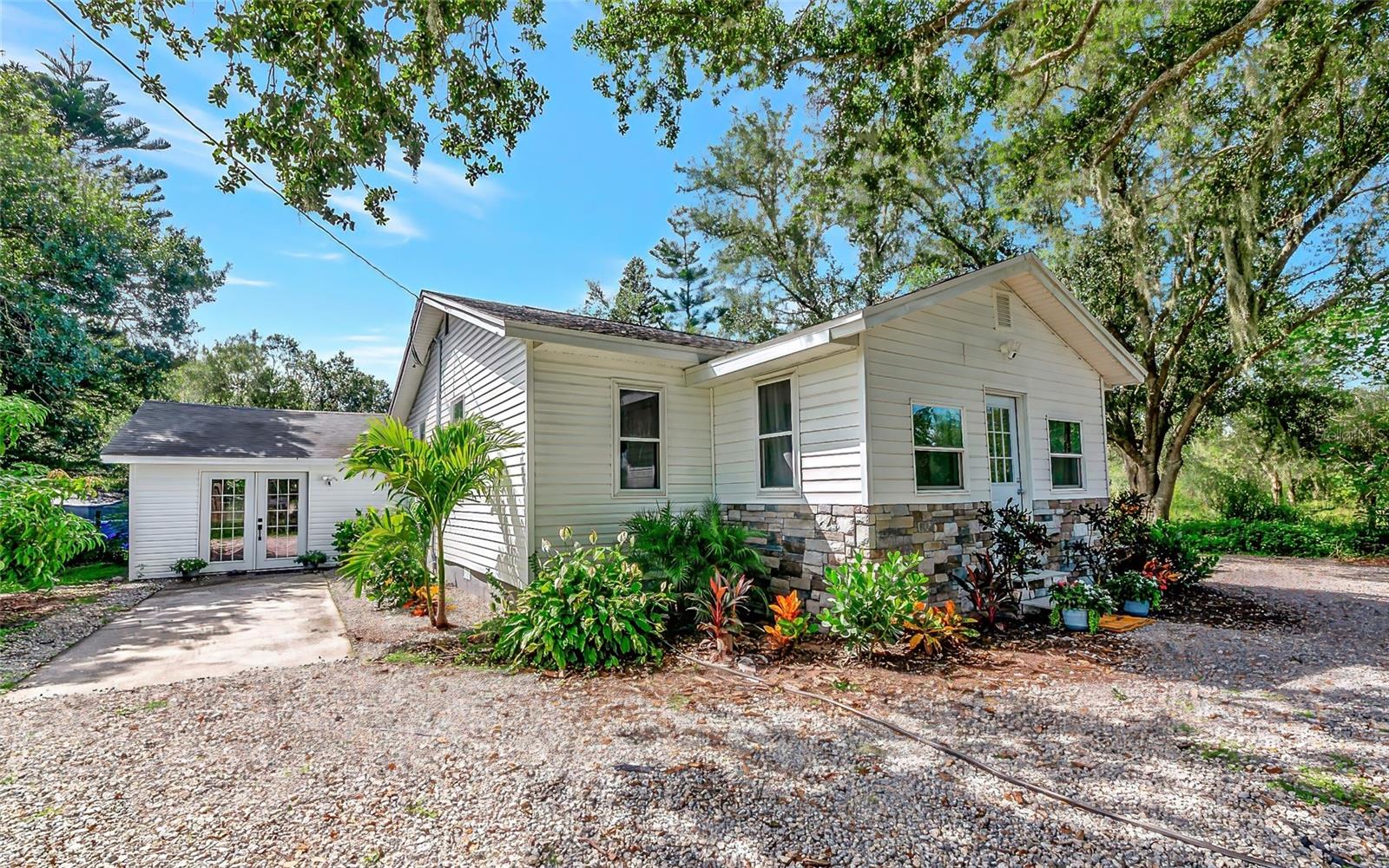 Image 3 of 49 For 10589 Brendle Road