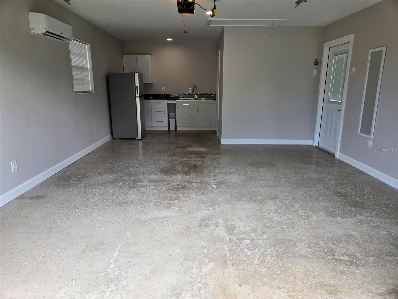 Image 2 of 3 For Address Not Provided
