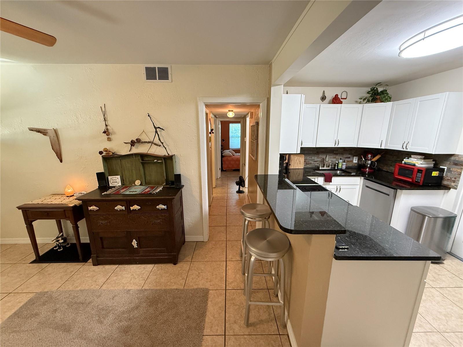 Image 10 of 29 For 6275 37th Avenue N