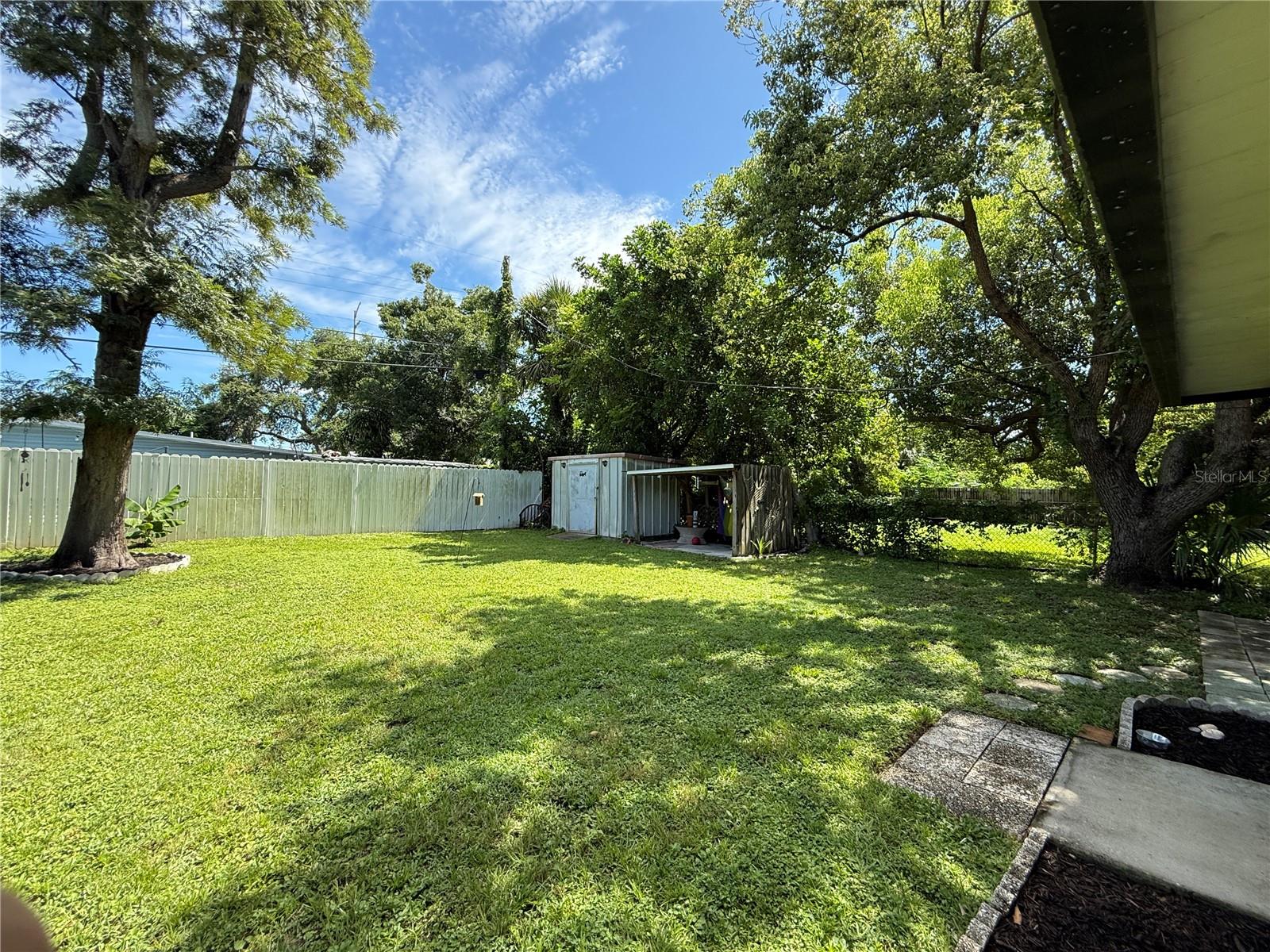 Image 24 of 29 For 6275 37th Avenue N