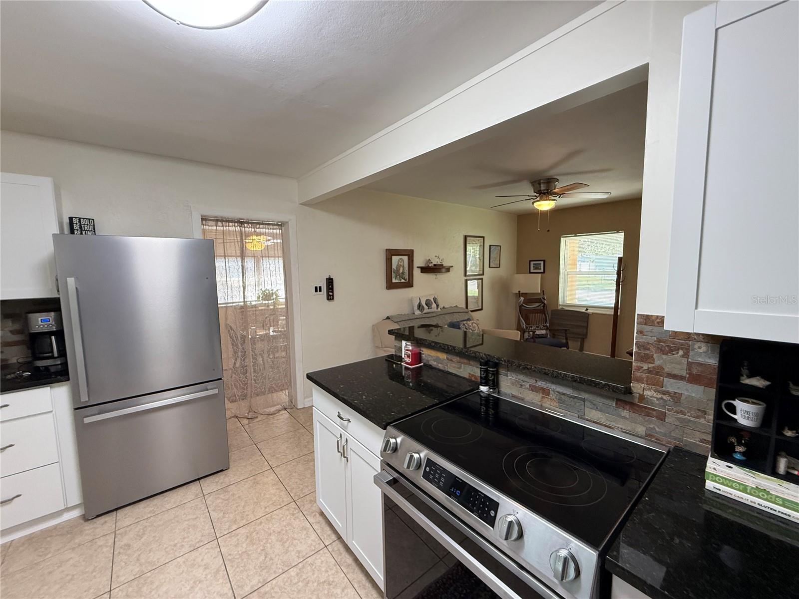Image 6 of 29 For 6275 37th Avenue N