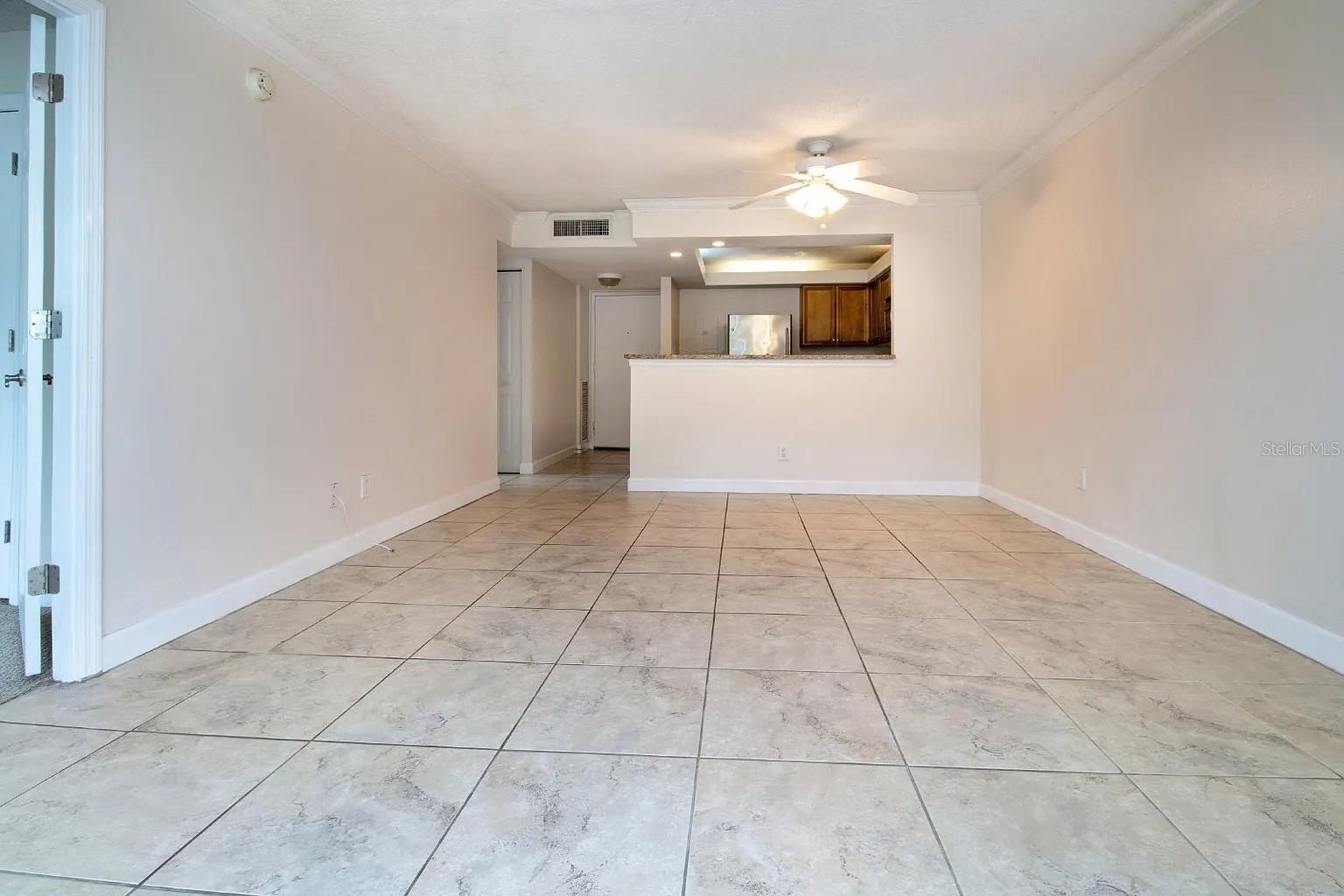 Image 3 of 7 For 2700 Coconut Bay Lane 427