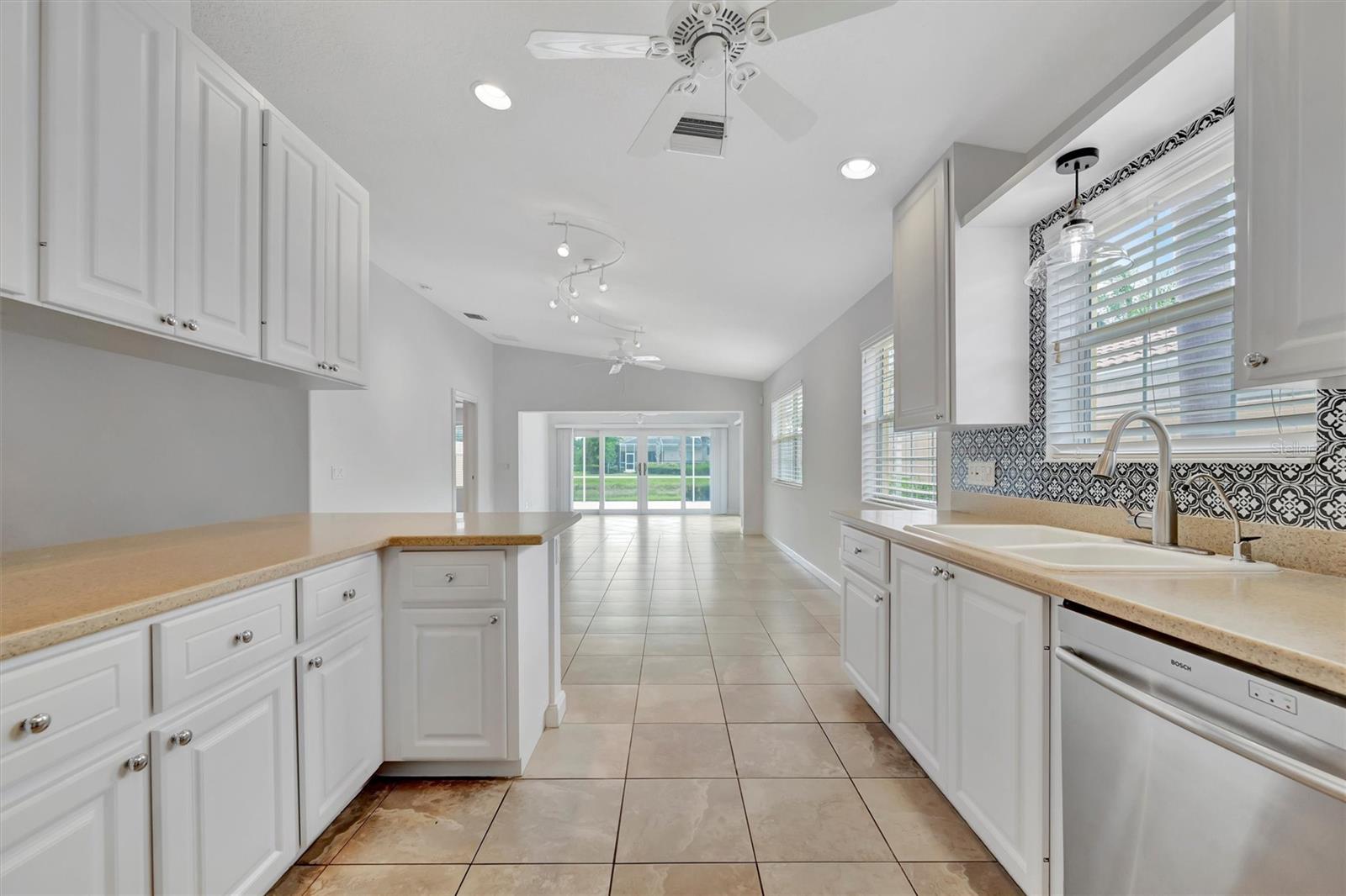 Image 12 of 51 For 5955 Benevento Drive