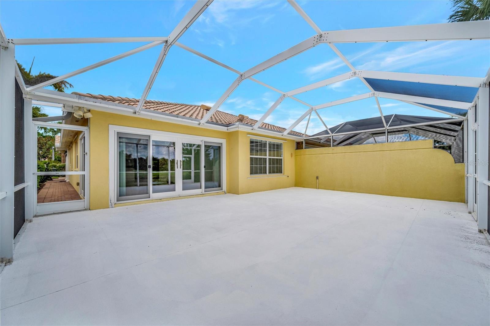Image 32 of 51 For 5955 Benevento Drive